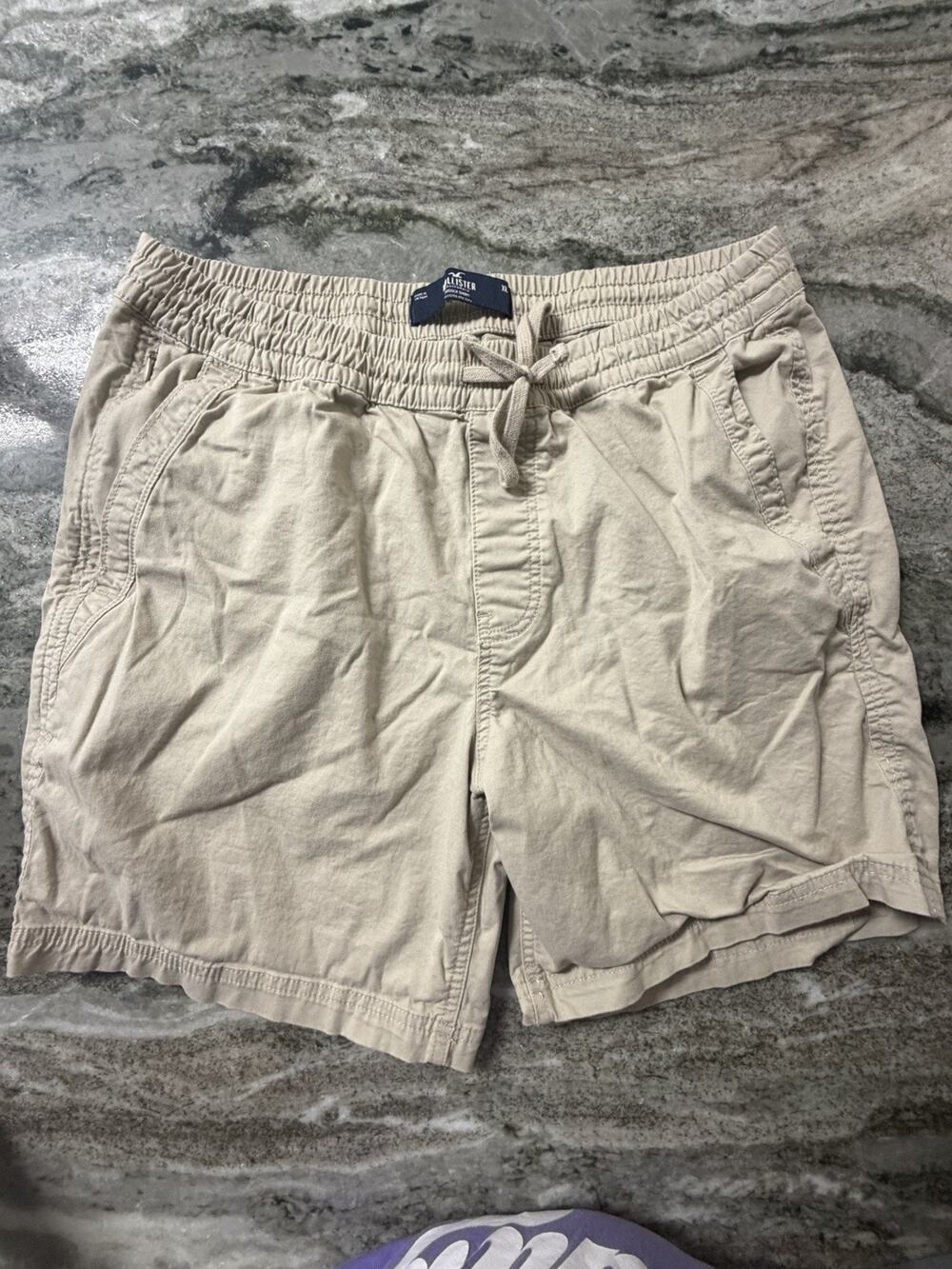Men’s Beige Hollister XL Epic Flex Jogger Short (AN12)